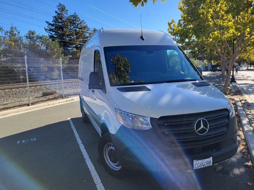 Responsive 24/7 Emergency Service's image